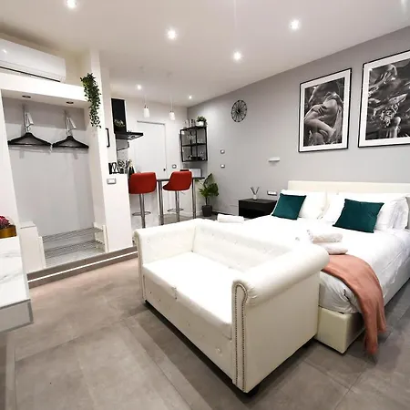 Apartment Easy Holidays - Suite Colosseo