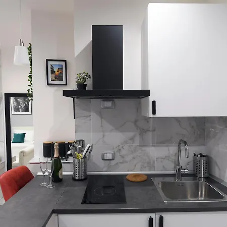 Apartment Easy Holidays - Suite Colosseo *