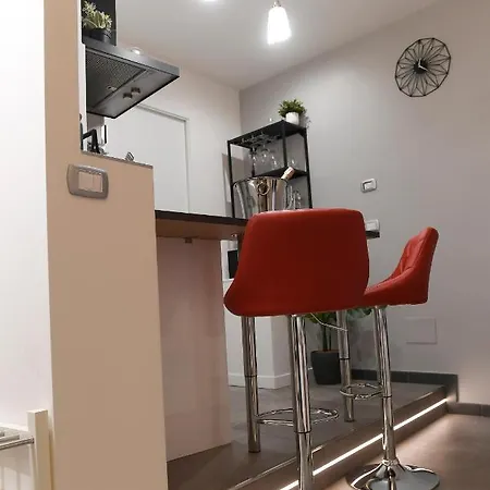 Easy Holidays - Suite Colosseo Apartment Rome